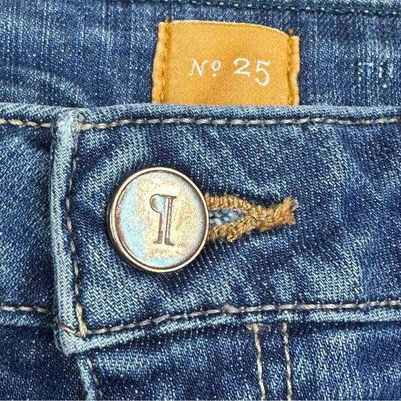 Pilcro Denim Shorts - Picture 4 of 10